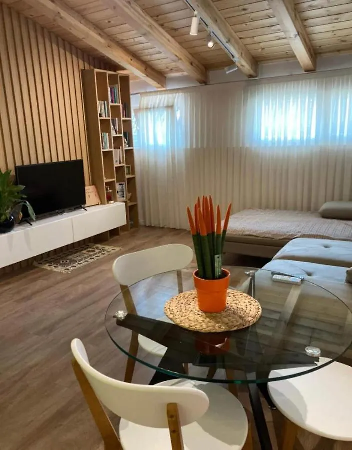 Apartment Lovely Loft 1-Bedroom In The Heart Of Tirana Albania